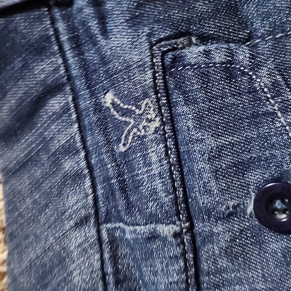 Shorts - Picture 3 of 5